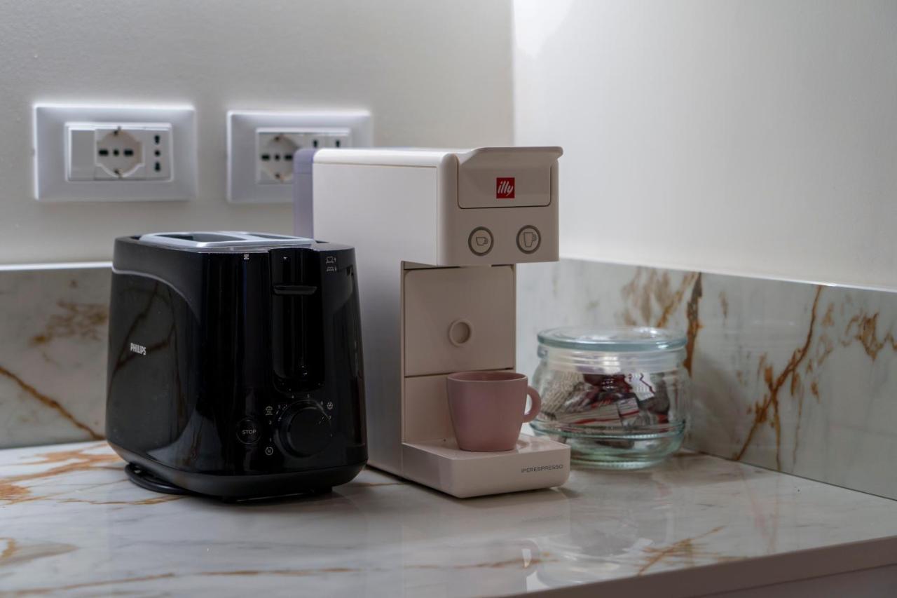 Apartament Porta Venezia-Trilocale-Luxury Con Wifi-Neflix Mediolan Zewnętrze zdjęcie